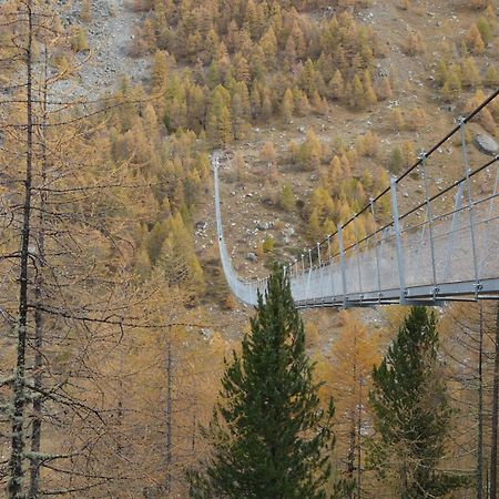 Haus Valaisia - Randa Bei Zermatt 아파트 외부 사진