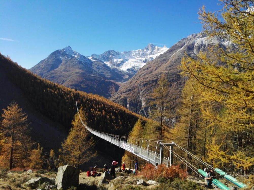 Haus Valaisia - Randa Bei Zermatt 아파트 외부 사진